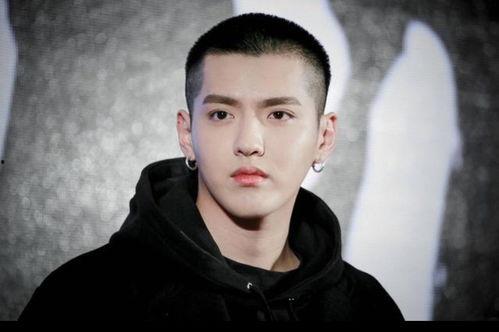 杨紫最新八卦爆料肖战,与肖战甜蜜互动引热议